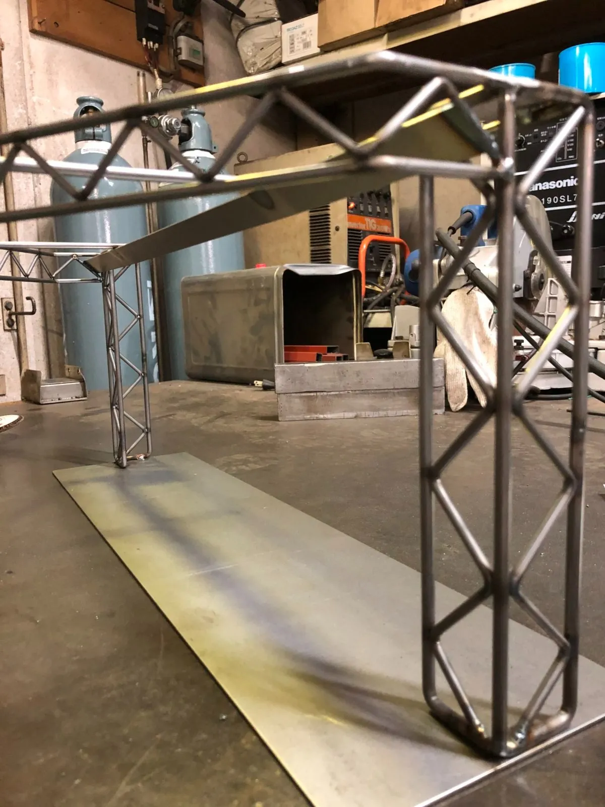 選ばれる町工場には、理由がある。今こそ“依頼先の見直し”を。